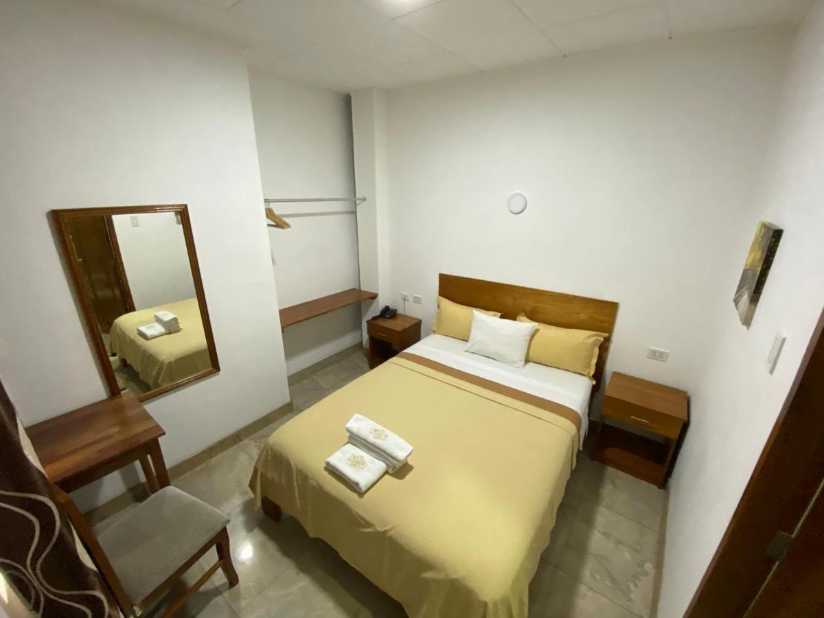 Fitzcarrald Hotel Iquitos Zewnętrze zdjęcie