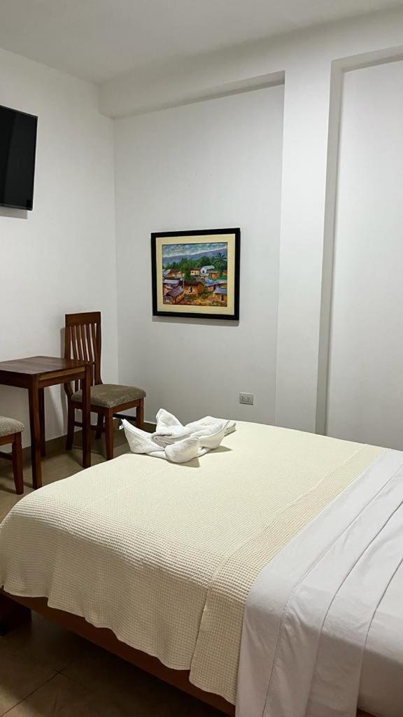 Fitzcarrald Hotel Iquitos Zewnętrze zdjęcie