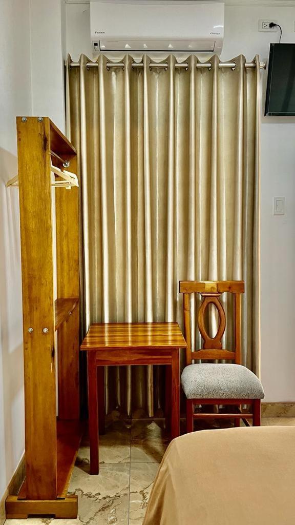 Fitzcarrald Hotel Iquitos Zewnętrze zdjęcie