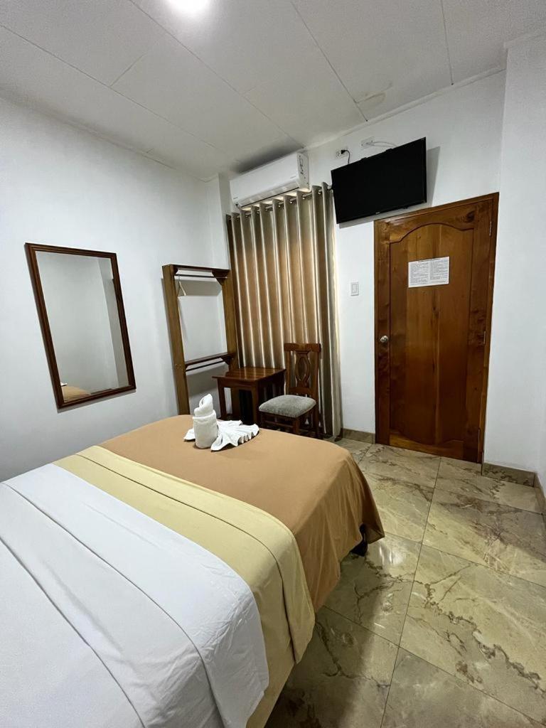 Fitzcarrald Hotel Iquitos Zewnętrze zdjęcie